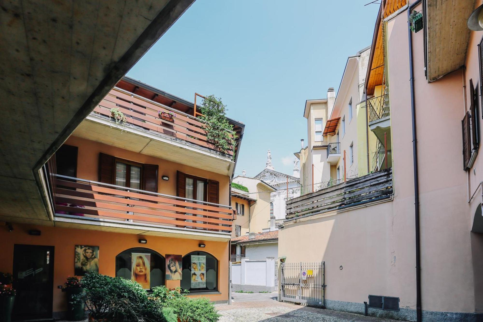 Apartamento Flat Mazzini 6 Alzano Lombardo Exterior foto