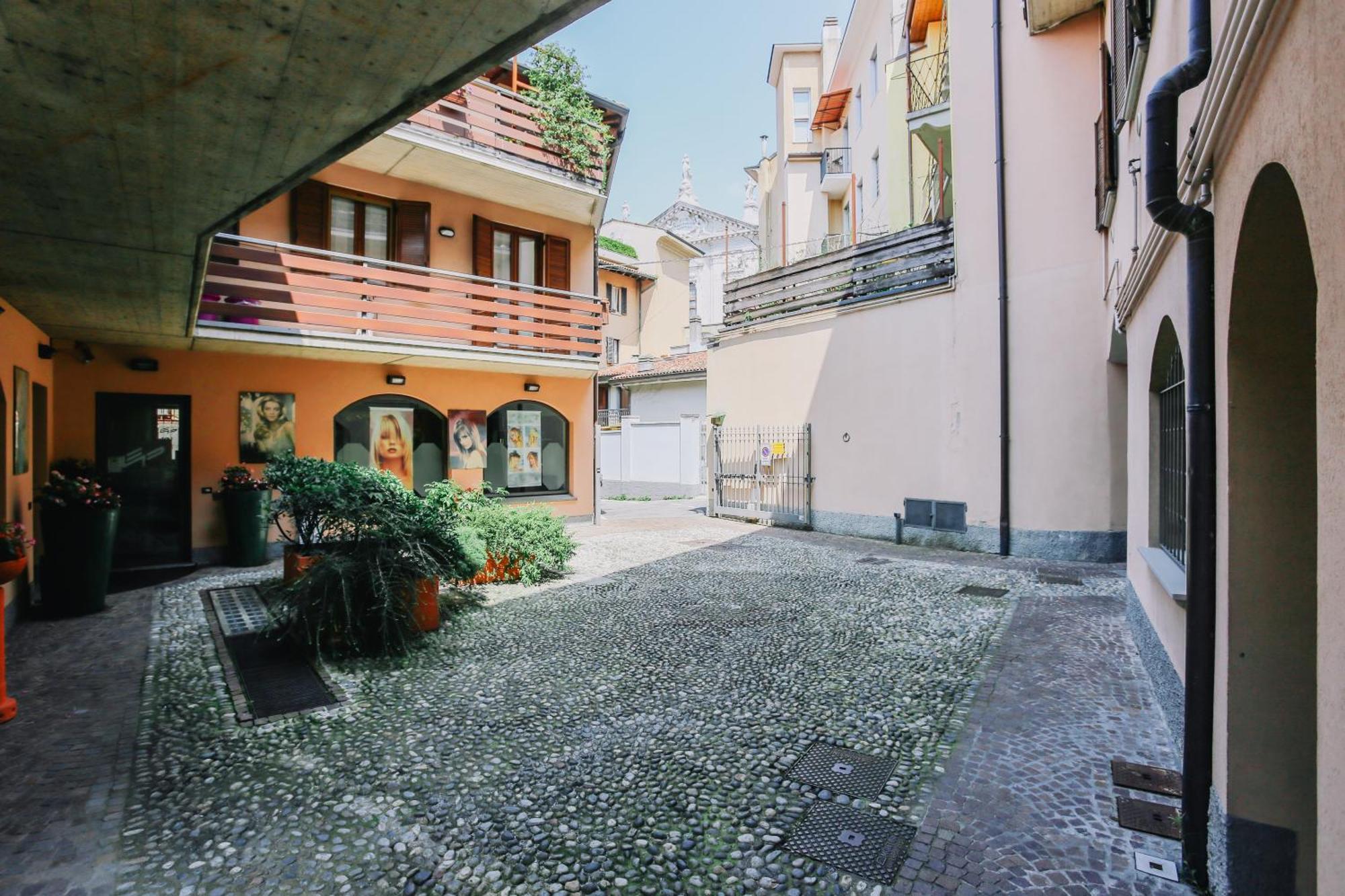 Apartamento Flat Mazzini 6 Alzano Lombardo Exterior foto